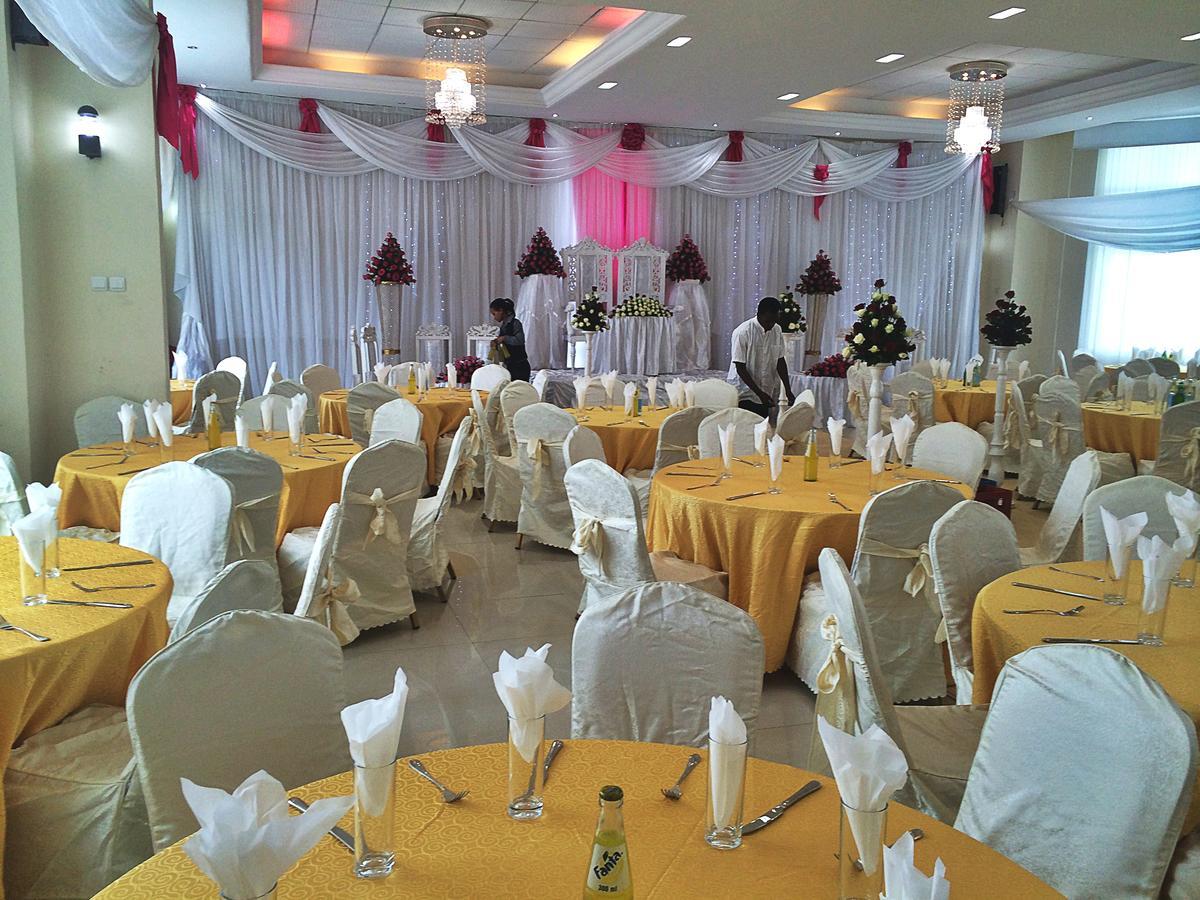 Manrashiwa Hotel Addis Ababa Ngoại thất bức ảnh