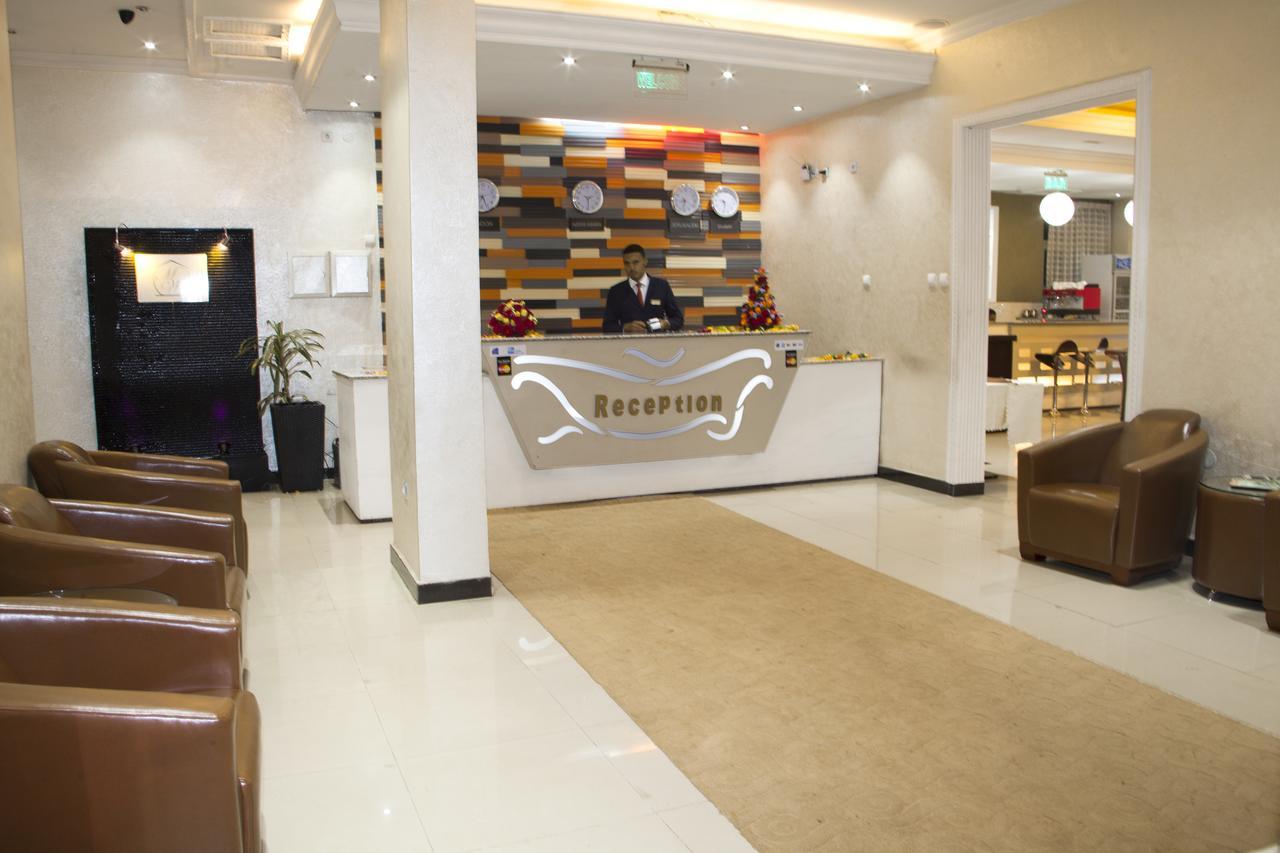Manrashiwa Hotel Addis Ababa Ngoại thất bức ảnh