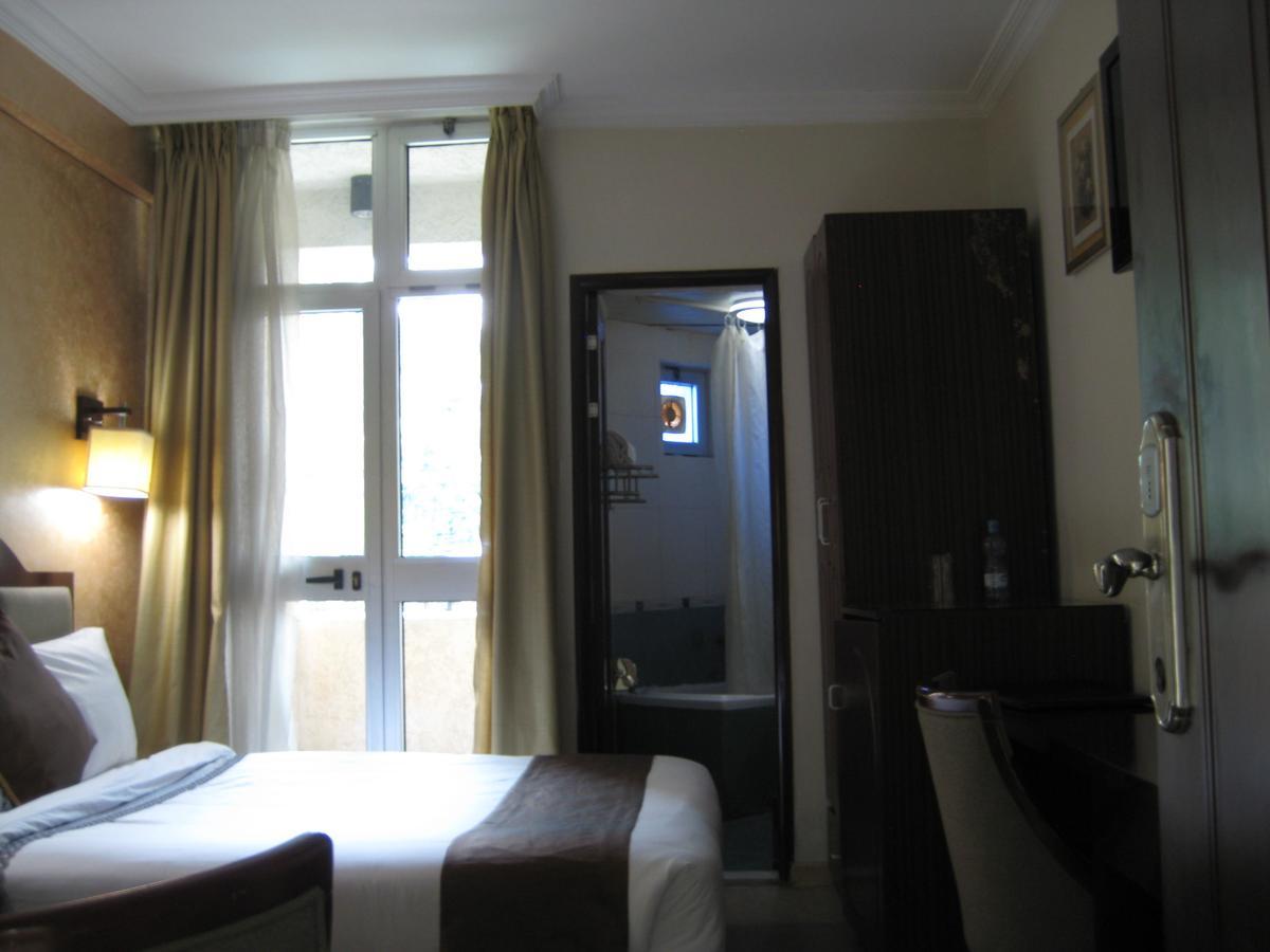 Manrashiwa Hotel Addis Ababa Ngoại thất bức ảnh